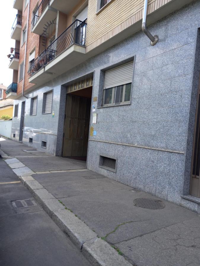 Appartement Sky Loft Nuovissimo Vicinanze Metro à Turin Extérieur photo